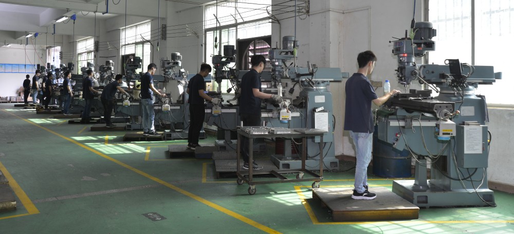  Stretch blow molding 