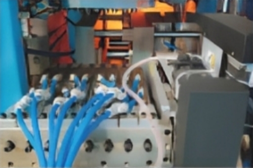 LW-120-S6 High-Output 6-Cavity ISBM Machine | Automatic Injection Stretch Blow Molder for Diverse PET Bottle Applications