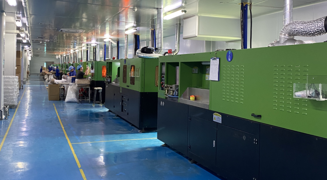 blow molding automation